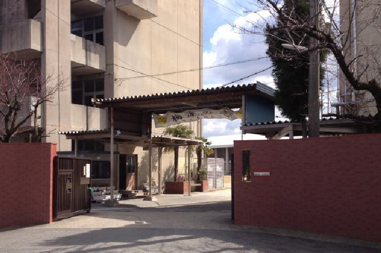 京都市立梅津中学校